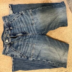 Women’s Blue Jeans
